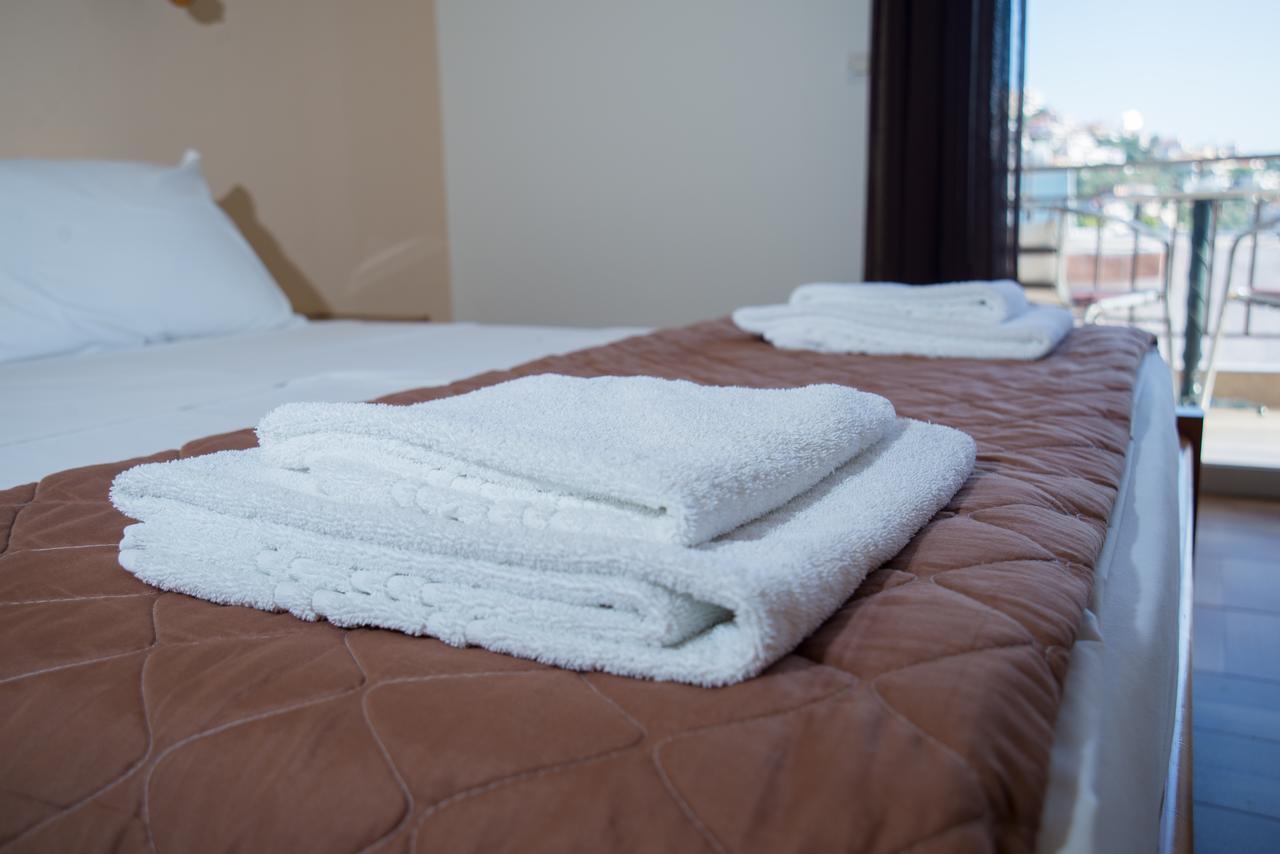 Hotel Milton Mavrovúni Kültér fotó